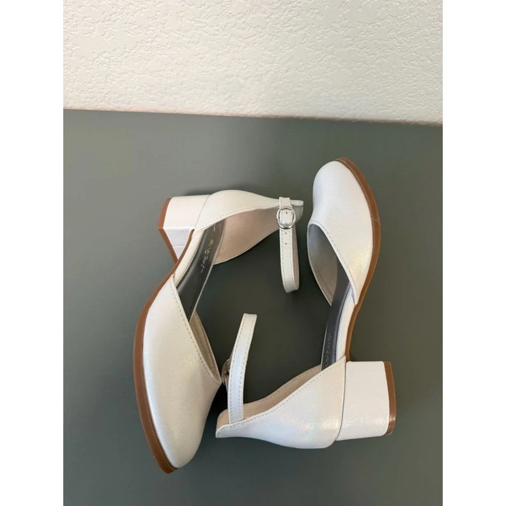 Cat & Jack Girl's White Dress Heels,‎ Size 2